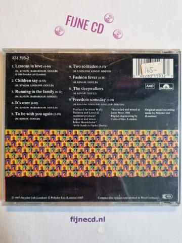 Back cd level 42   running in the family   0042283159327