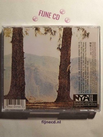 Back cd neil young   everybody knows this is nowhere   0093624979036
