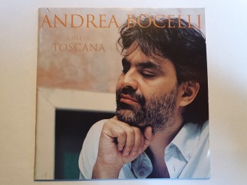 Front cd andrea bocelli   cieli di toscana   0731458924425