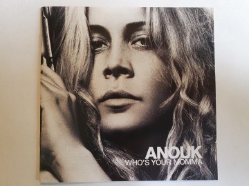 Front cd anouk   whos your momma   5099950922321