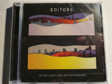 Front cd editors   in this light and on this evening   5414939074721