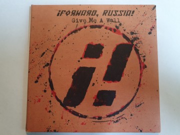 Front cd forward russia   give me a wall   5033197421520