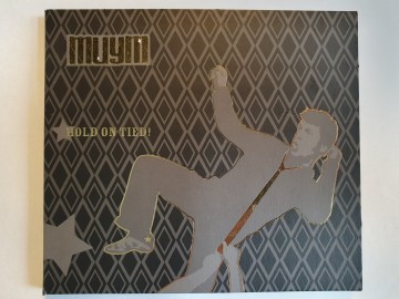 Front cd make up your mind   hold on tied   muym240407