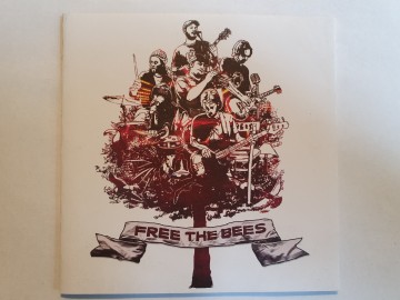 Front cd the bees   free the bees   0724357159128