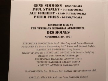 Info cd kiss   off the soundboard live in des moines 1977 german version   0602448142788