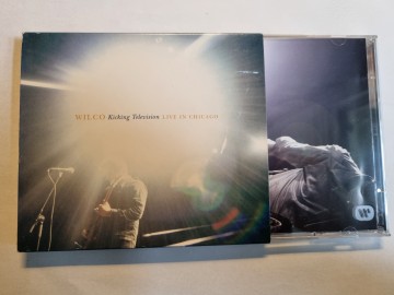 Schuihoesje en jewel case 2cd wilco   kicking television  live in chicago   0075597990324