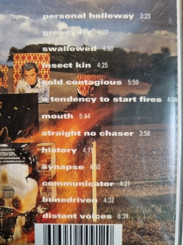 Tracks cd bush   razorblade suitcase   0606949009120