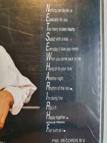 Tracks cd jason donovan   greatest hits   pwcd 033