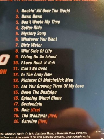 Tracks cd status quo   rockin all over the world  the collection   0600753357491